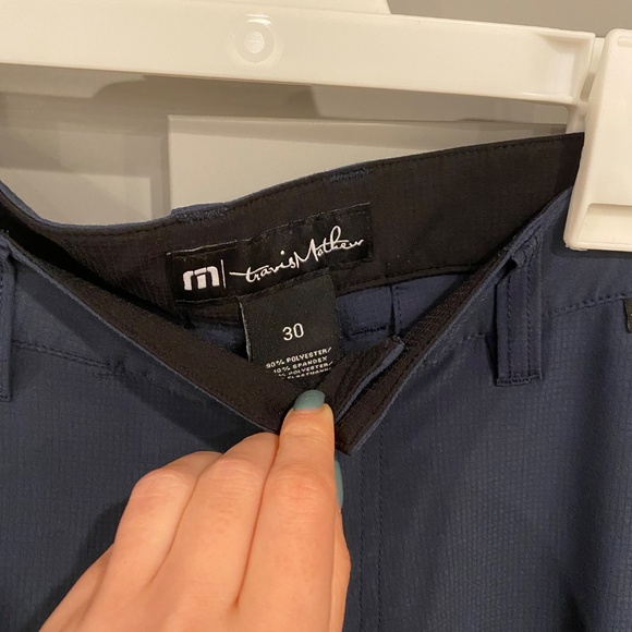 Travis Matthew men’s golf pants - Picture 2 of 3